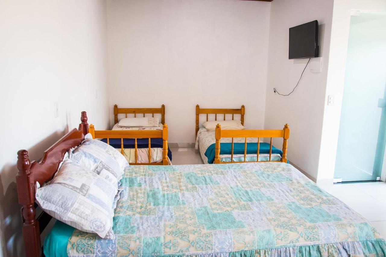 Apartamento Confortavel E Amplo, Proximo Ao Beto Carrero E A Praia Penha  Exterior foto